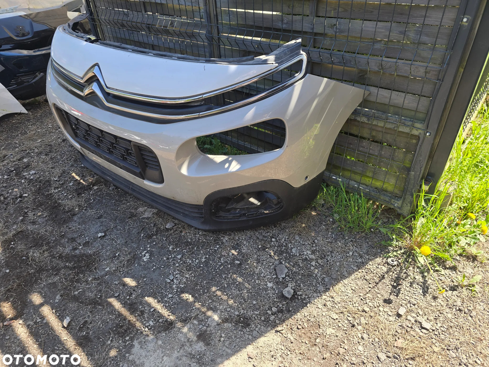 Citroen berlingo IV zderzak grill przód osobowy - 2