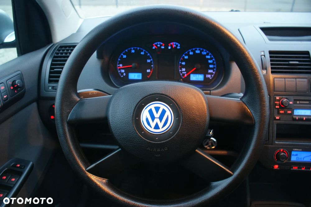 Volkswagen Polo 1.2 12V Comfortline - 9