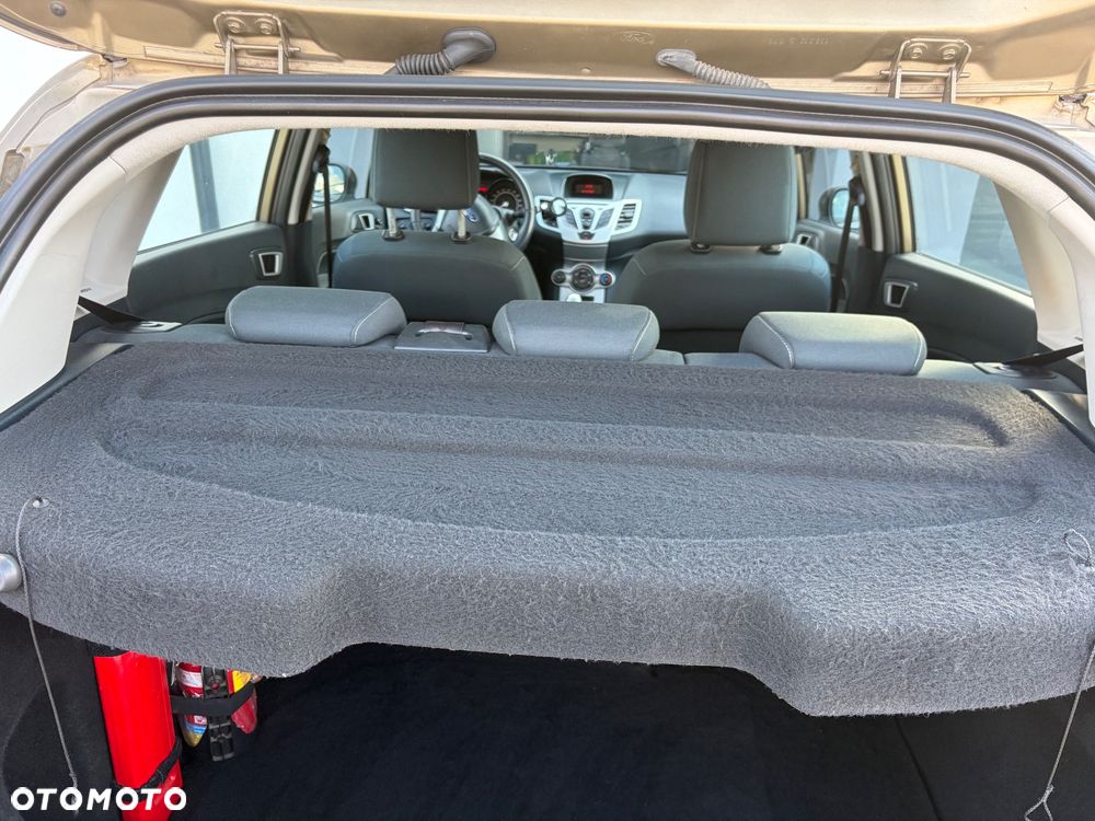 Ford Fiesta - 20