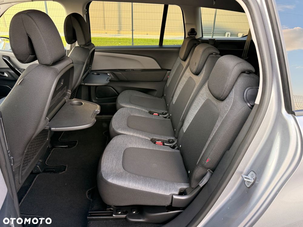 Citroën C4 SpaceTourer 1.6 PureTech More Life S&S EAT8 - 28