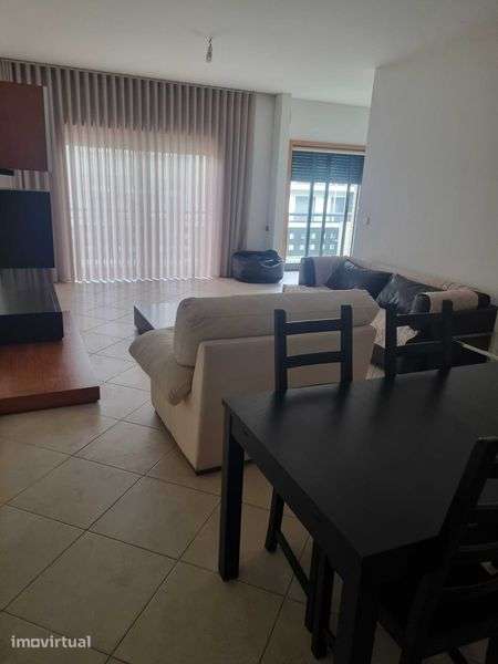 Arrendamento Apartamento - Grande imagem: 2/12