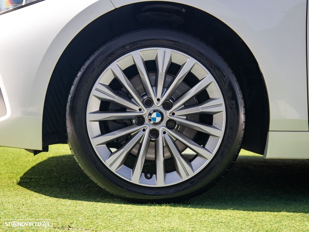 BMW 116 d Pack M Auto - 13