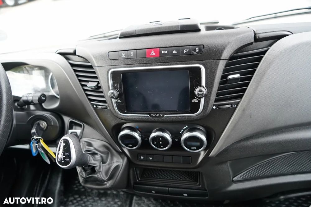 Iveco DAILY 35-180 / 4.7 m TIN / FURGONĂ / HI-MATIC / IMPORTAT - 31