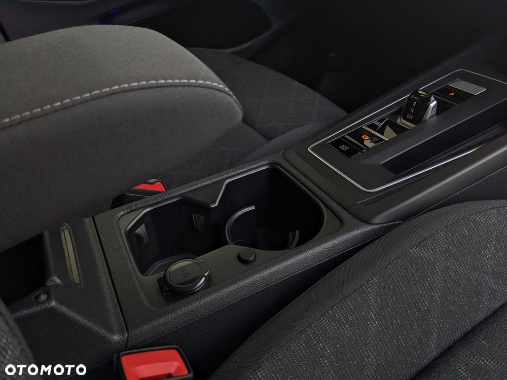 Volkswagen Golf Variant - 23