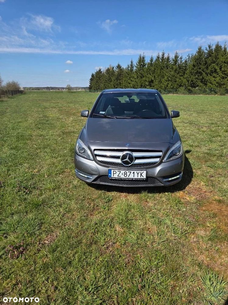Mercedes-Benz Klasa B 200 CDI - 1
