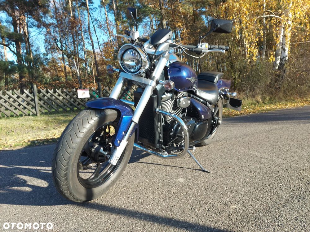 Suzuki Intruder - 23