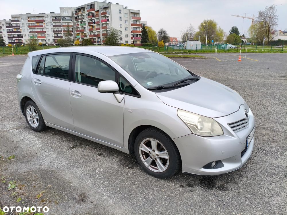 Toyota Verso 2.0 D-4D Sol - 1