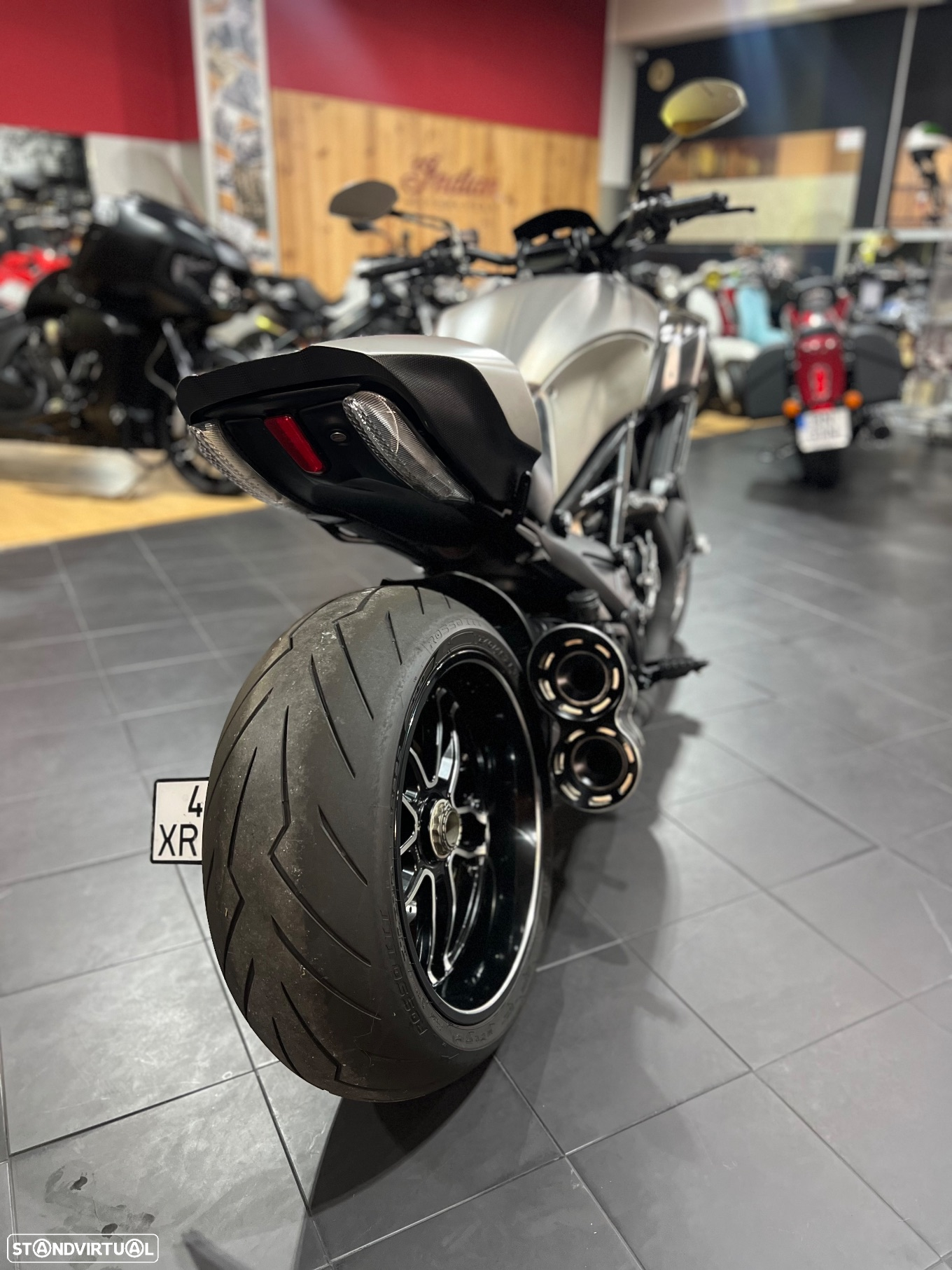 Ducati Diavel TITANIUM 318/500 - 23