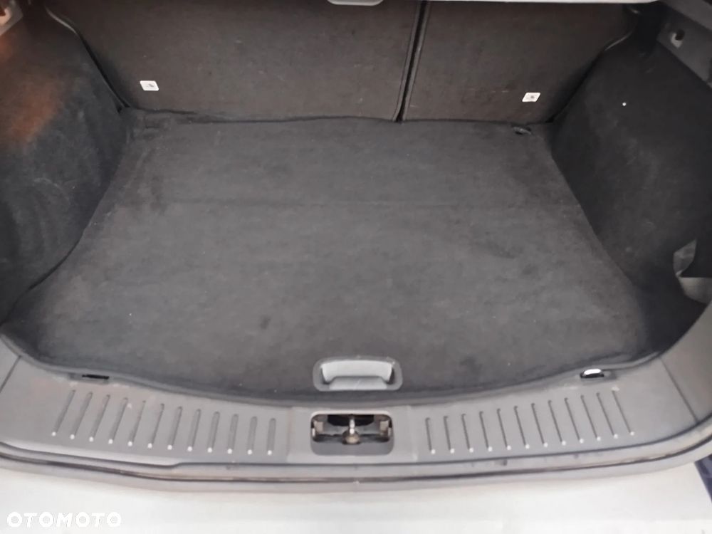 Ford Kuga 2.0 TDCi 4x4 Titanium - 16