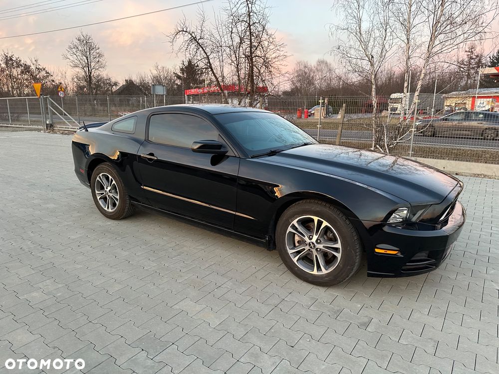 Ford Mustang 3.7 V6 Premium - 18