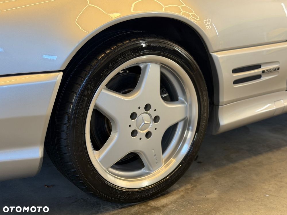 Mercedes-Benz SL - 15