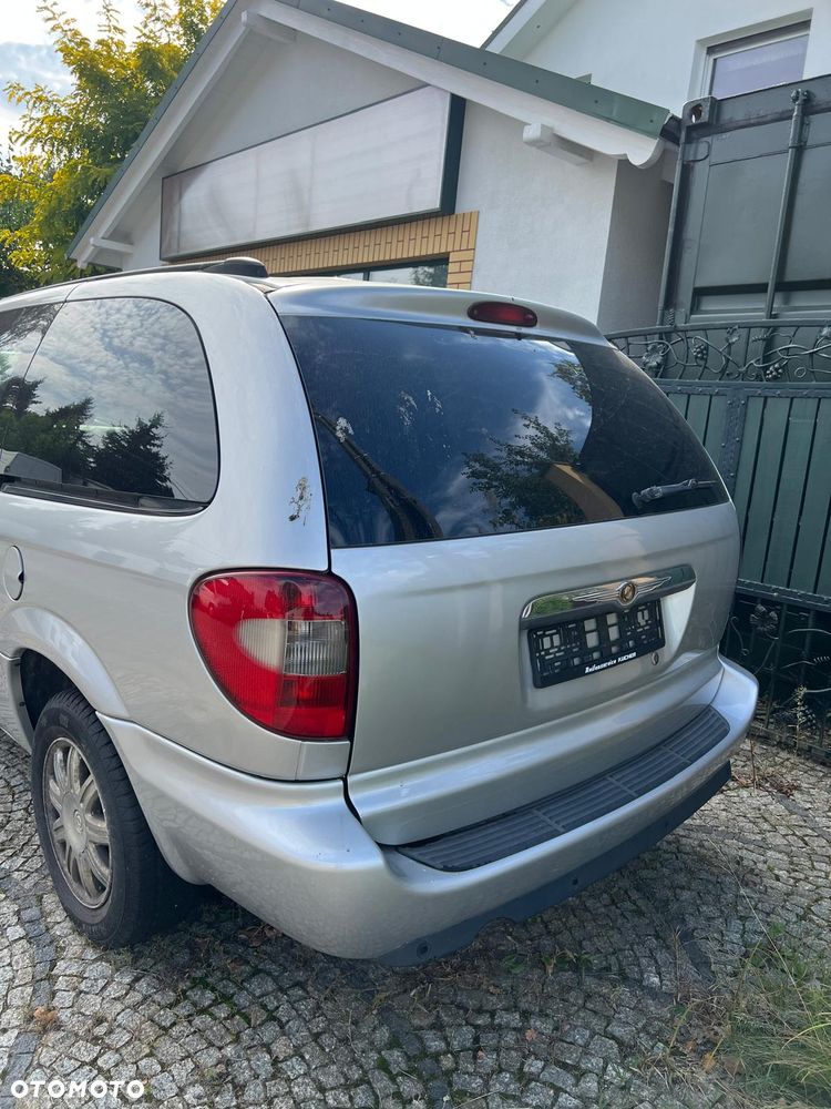 Chrysler Voyager - 8