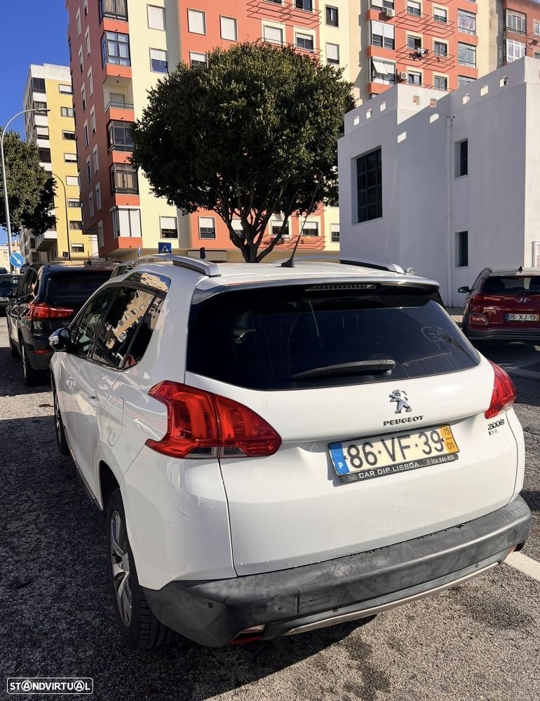 Peugeot 2008 e-HDi FAP 92 ETG6 STOP & START Allure - 4