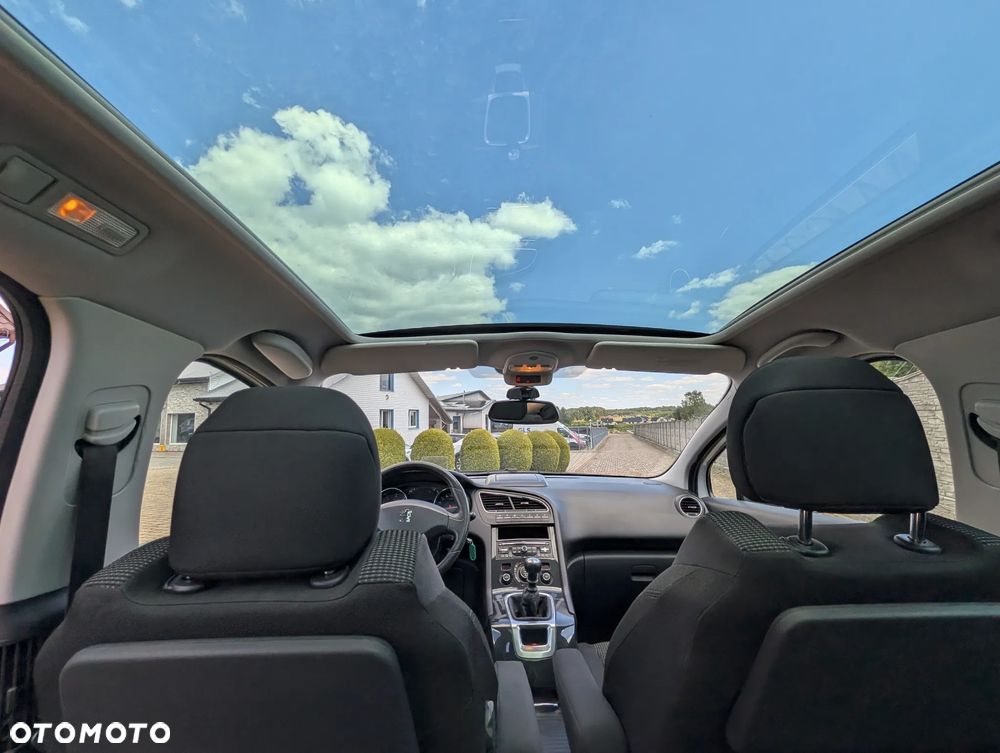 Peugeot 5008 - 9