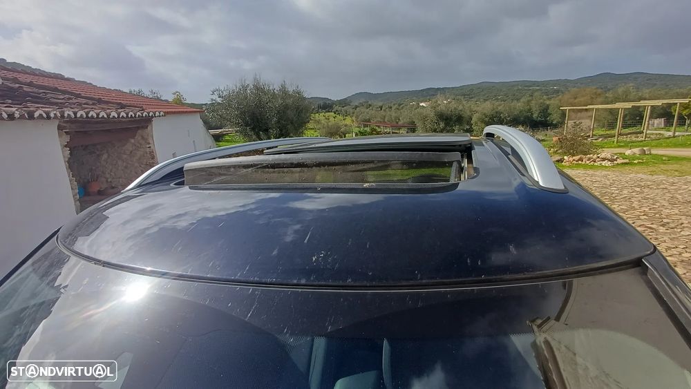 MINI Countryman Cooper SE ALL4 Auto - 17