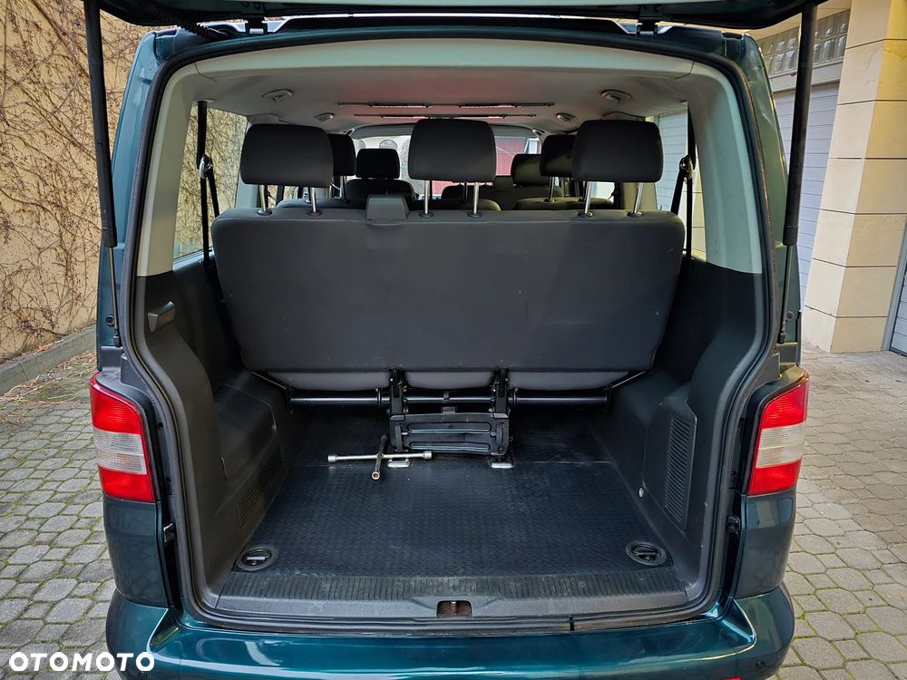 Volkswagen Transporter Caravelle Kurz Autm DPF Comfortline - 24