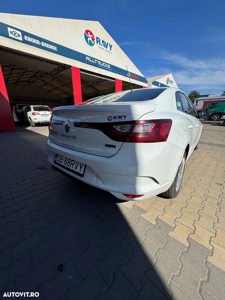 Renault Megane ENERGY dCi Intens - 12