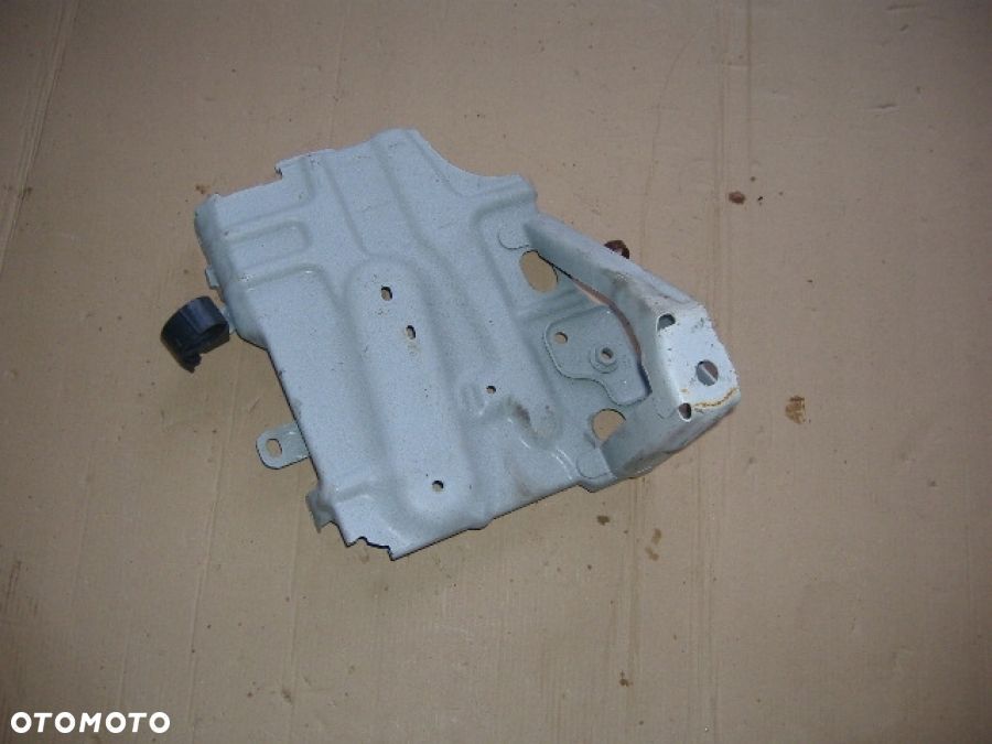 TOYOTA AYGO II CITROEN C1 108 PODSTAWA AKUMULATORA - 2