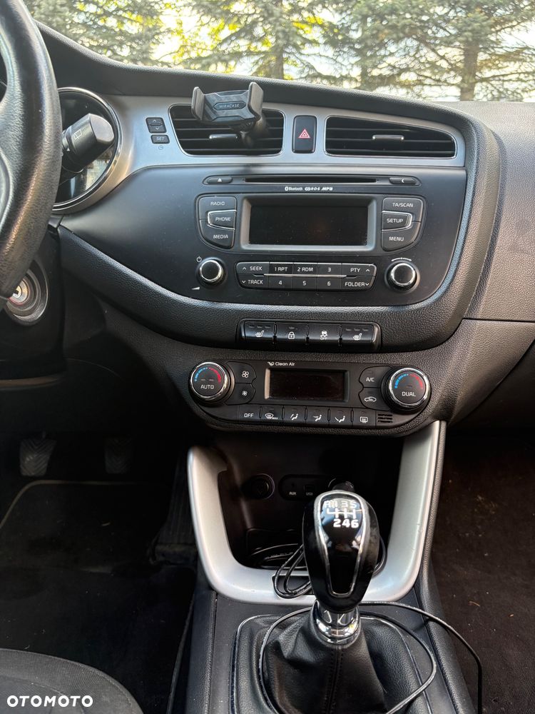 Kia Ceed 1.4 L - 16