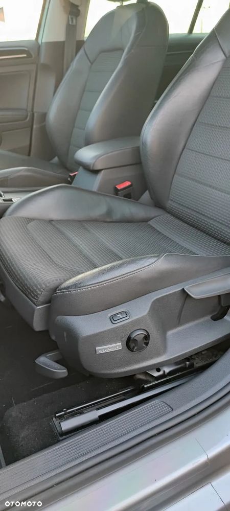 Volkswagen Golf Variant ver-vi-2-0-tdi-highline - 15