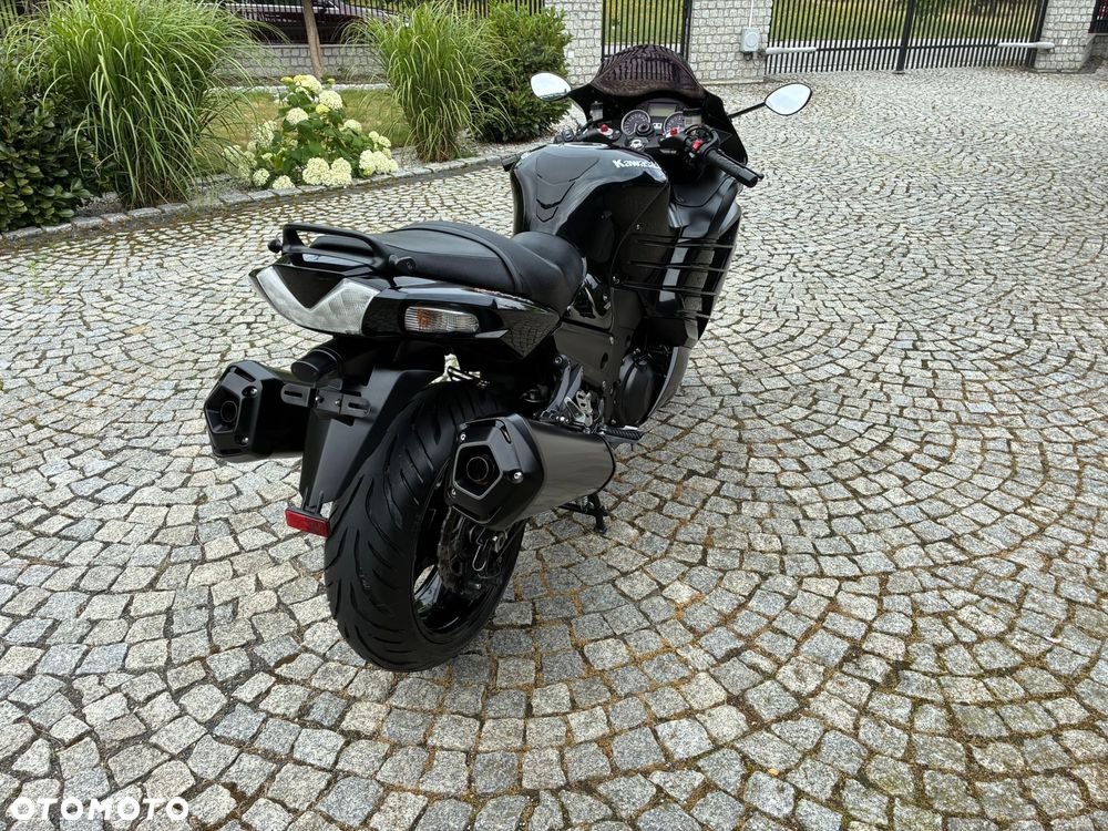 Kawasaki ZZR - 8