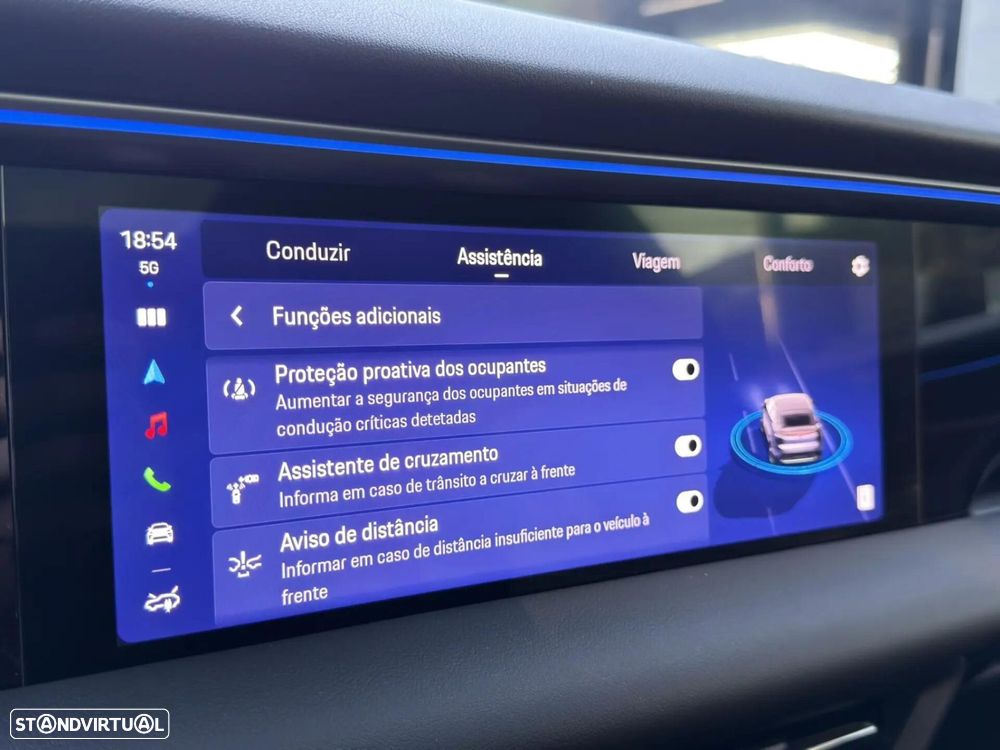 Porsche Macan Electric 4 - 57