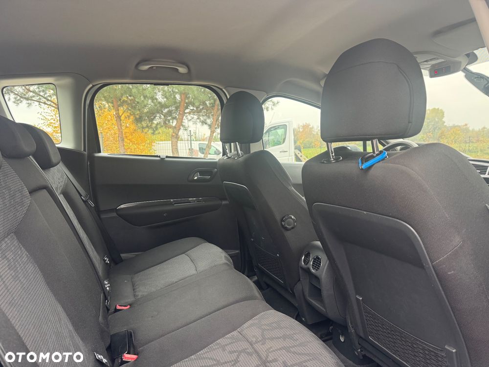 Peugeot 3008 - 10