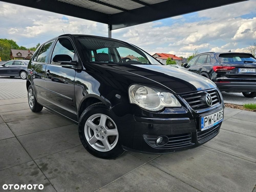 Volkswagen Polo - 2