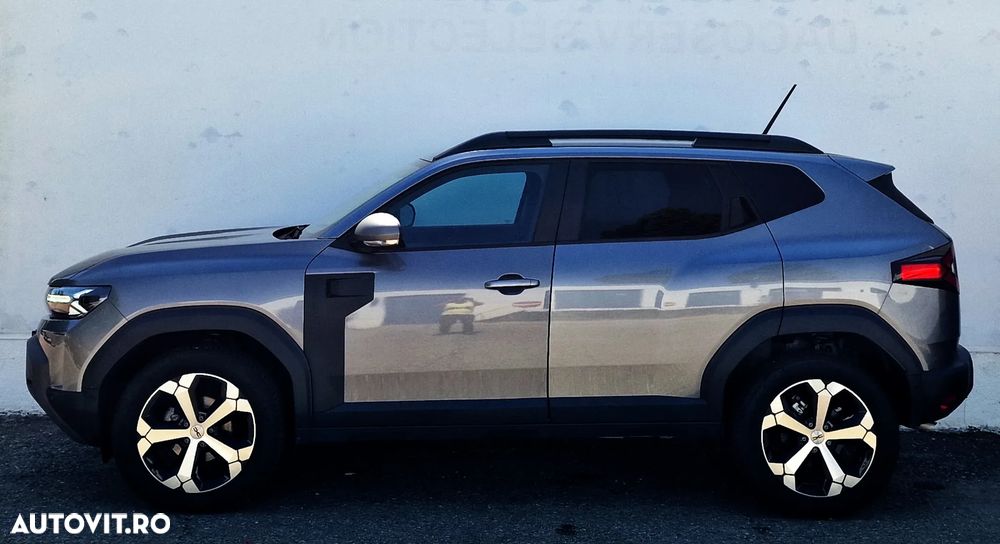 Dacia Duster TCe 130 4X4 MHEV Journey - 9