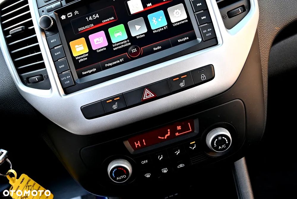 Kia Venga 1.4 CVVT Attract - 26