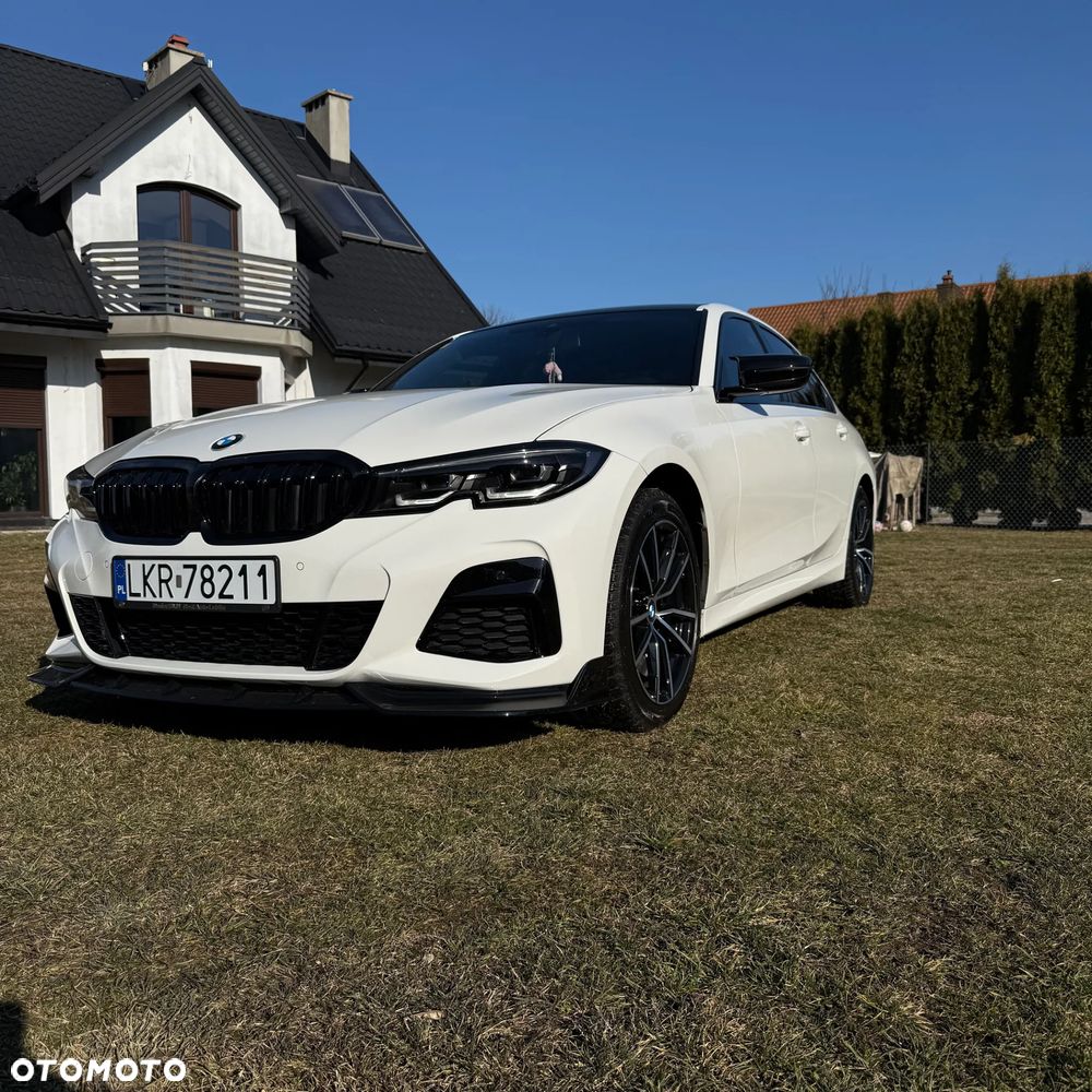 BMW Seria 3 330i xDrive M Sport - 19