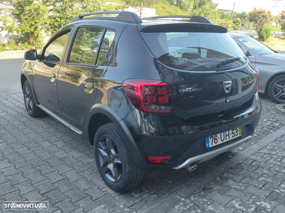 Dacia Sandero 1.5 dCi Stepway - 5