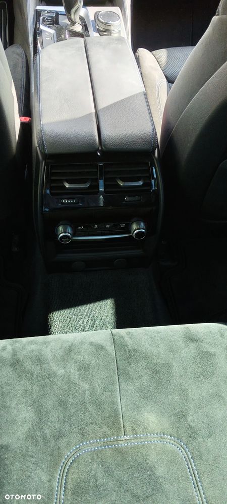 BMW Seria 5 540d xDrive - 12