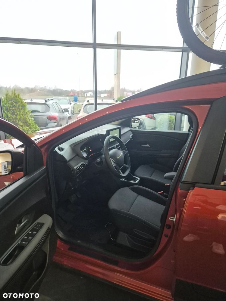 Dacia Jogger 1.6 Full Hybrid 140 Extreme MMT - 8