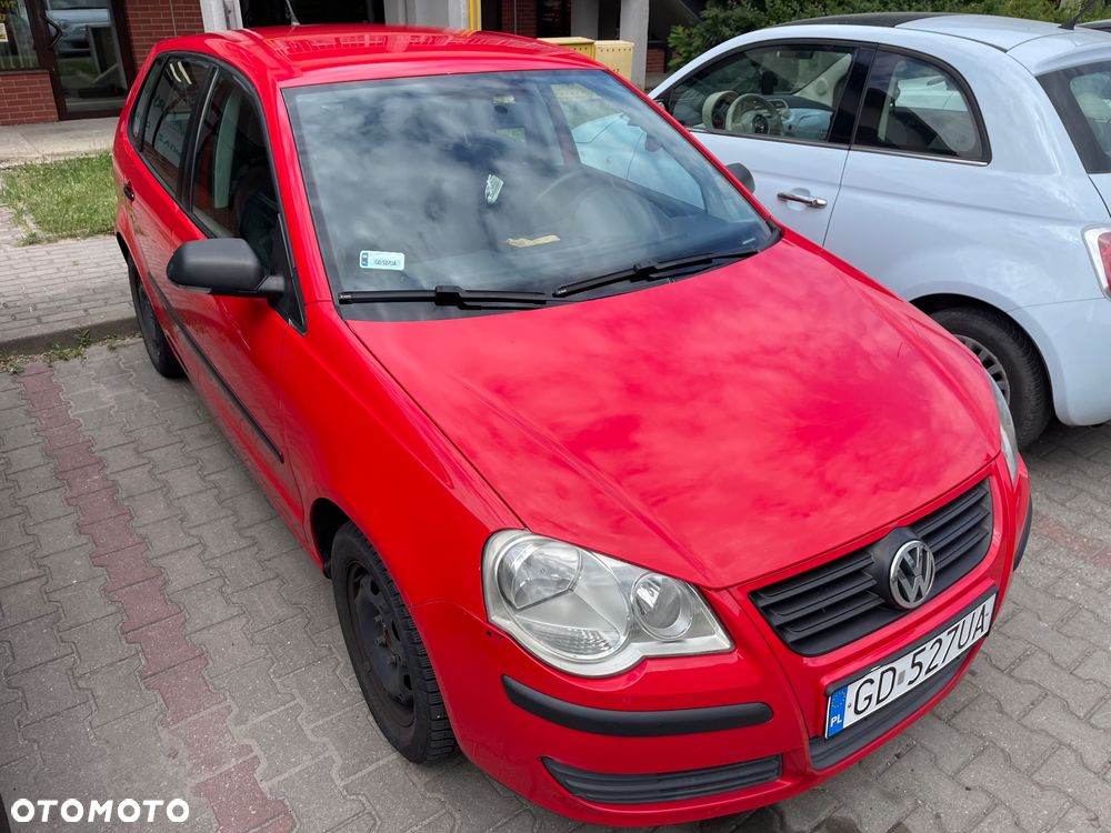 Volkswagen Polo 1.4 16V Comfortline - 1