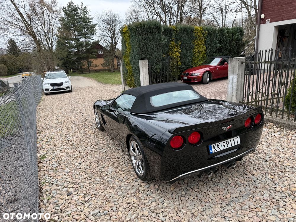 Chevrolet Corvette - 14