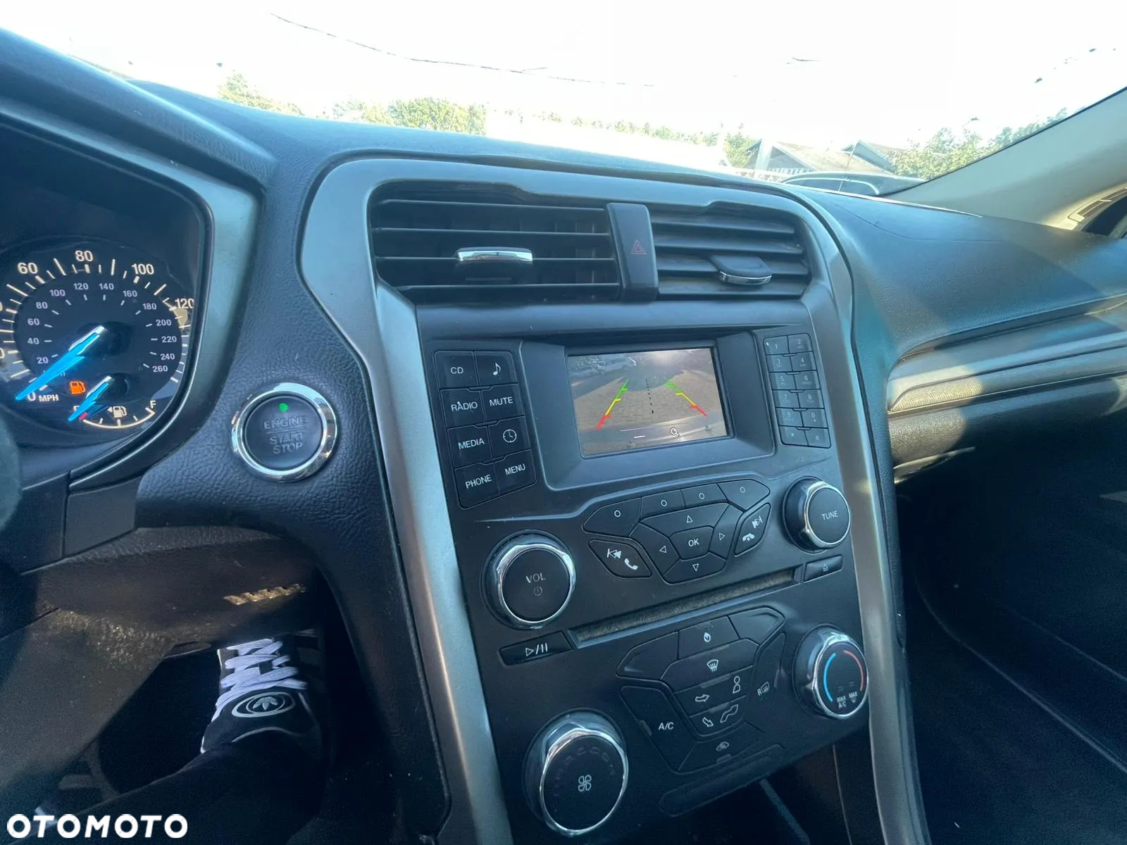 Ford Mondeo - 9