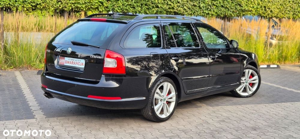 Skoda Octavia 2.0 TFSI RS - 28