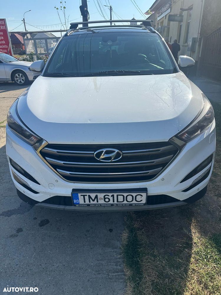 Hyundai Tucson 2.0 CRDI 4WD 6AT Luxury+ - 2