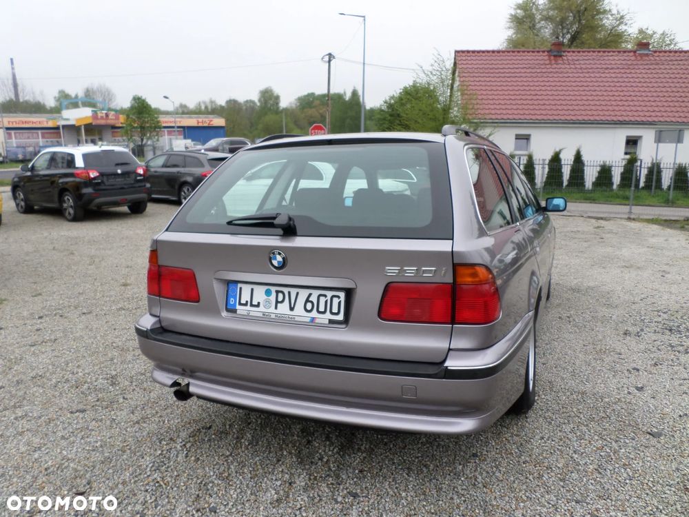 BMW Seria 5 - 8