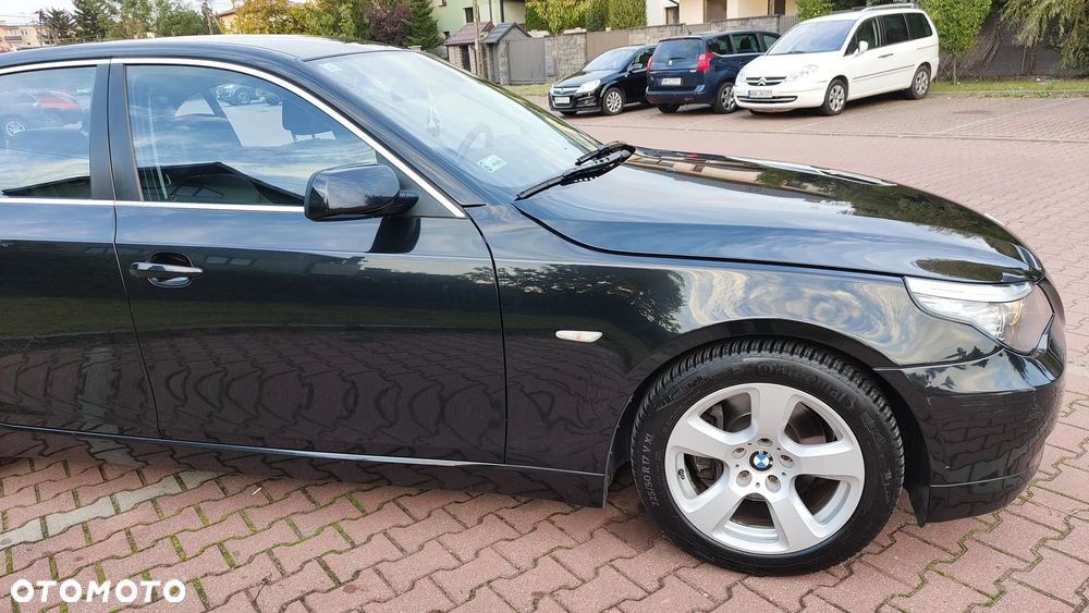 BMW Seria 5 520d - 22