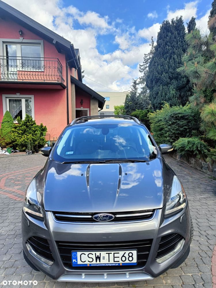 Ford Escape 2.0 EcoBoost AWD Titanium - 5