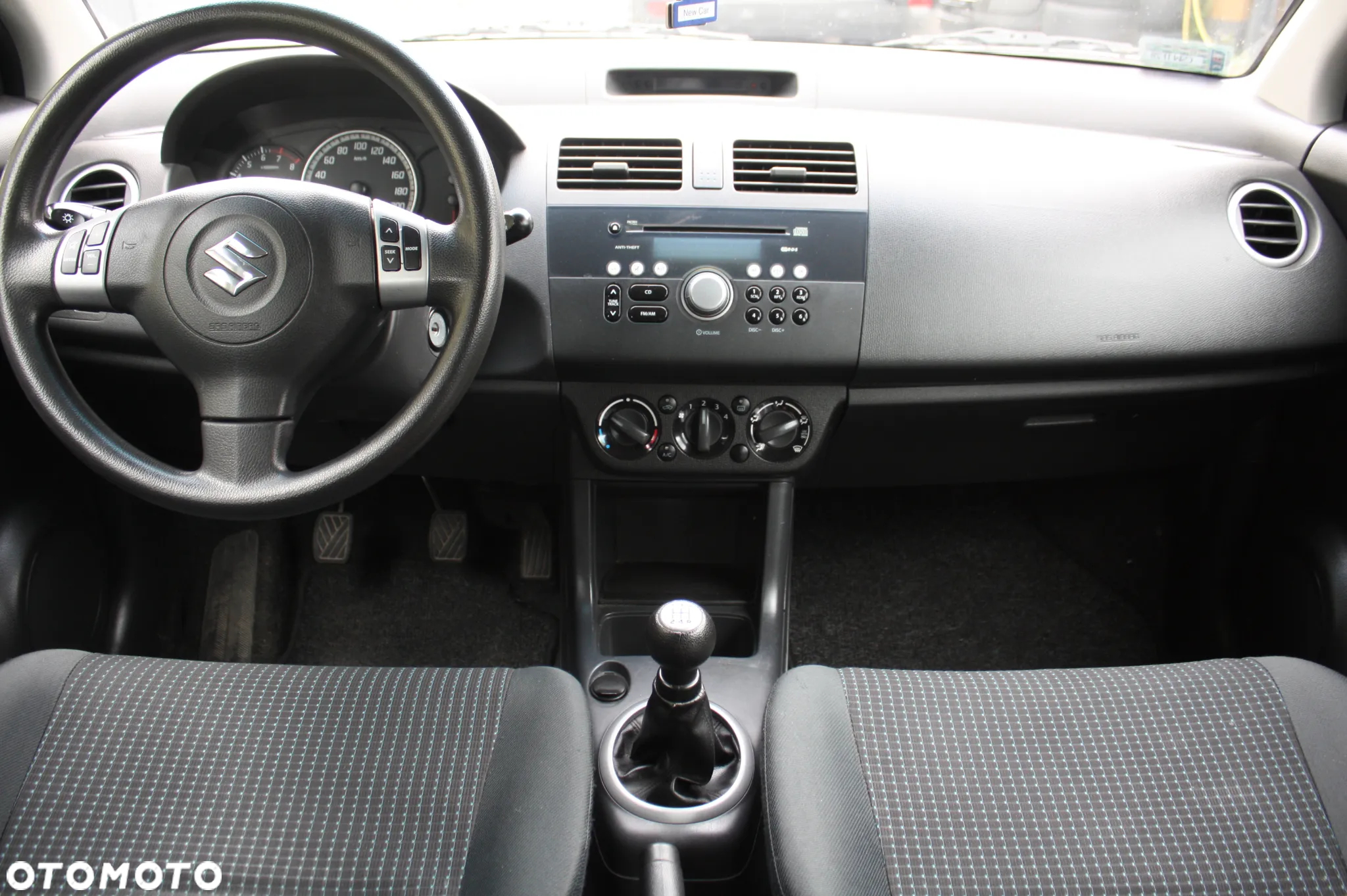 Suzuki Swift 1.3 Comfort - 8