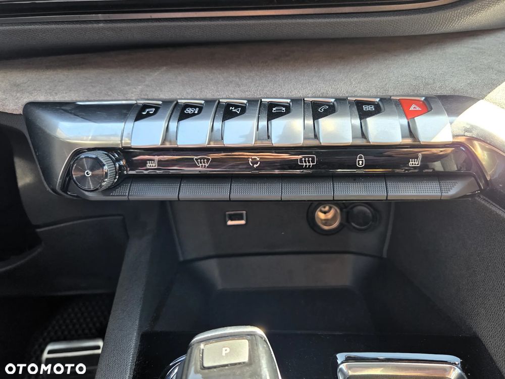 Peugeot 5008 2.0 BlueHDi GT Pack S&S EAT8 - 35