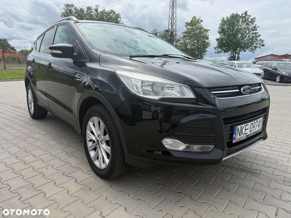 Ford Kuga 2.0 TDCi 2x4 Titanium - 16