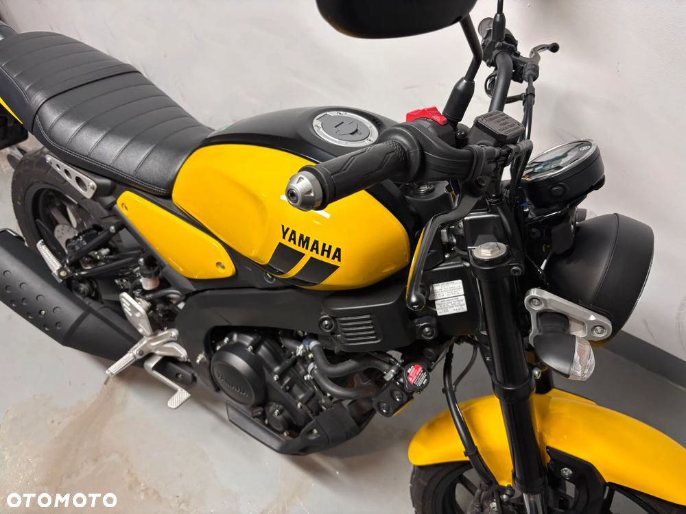 Yamaha XSR - 10
