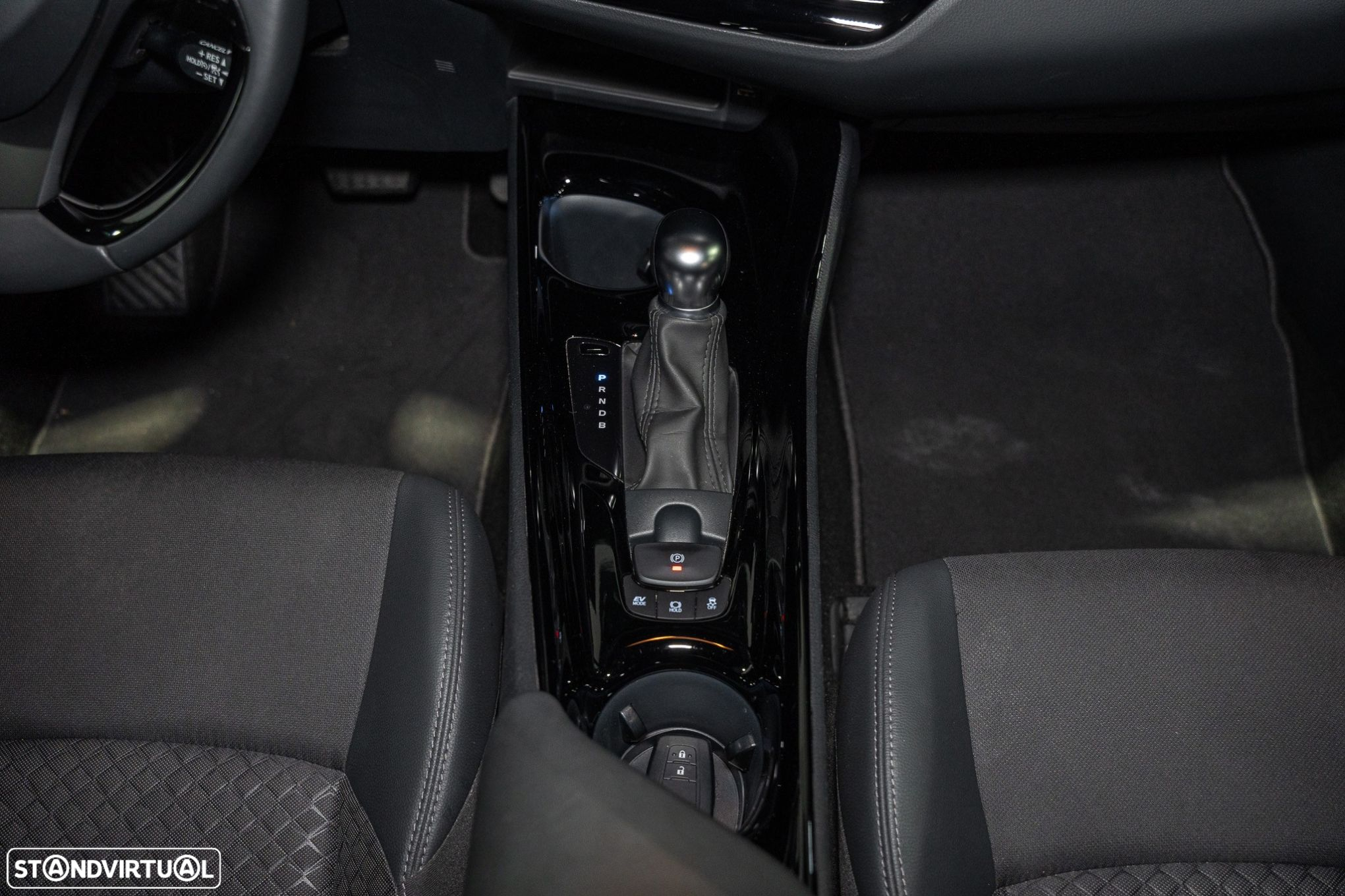 Toyota C-HR 1.8 Hybrid Exclusive - 27