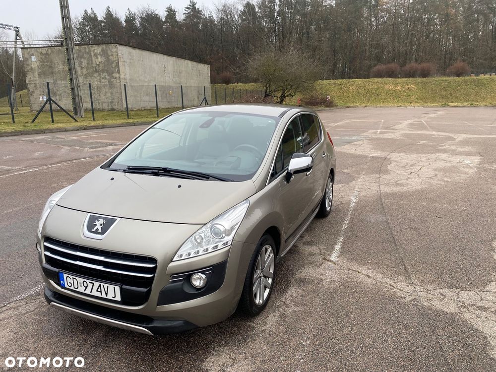 Peugeot 3008 2.0 HDi HYbrid4 - 2