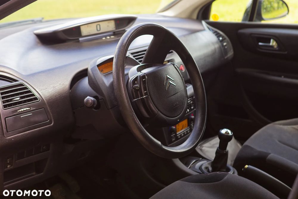 Citroën C4 - 11