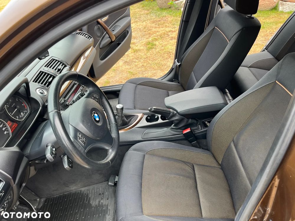 BMW Seria 1 118d DPF Edition Lifestyle - 24